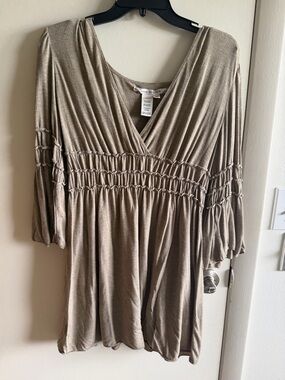 Max Studio Taupe Smocked Waist V-Neck Tunic